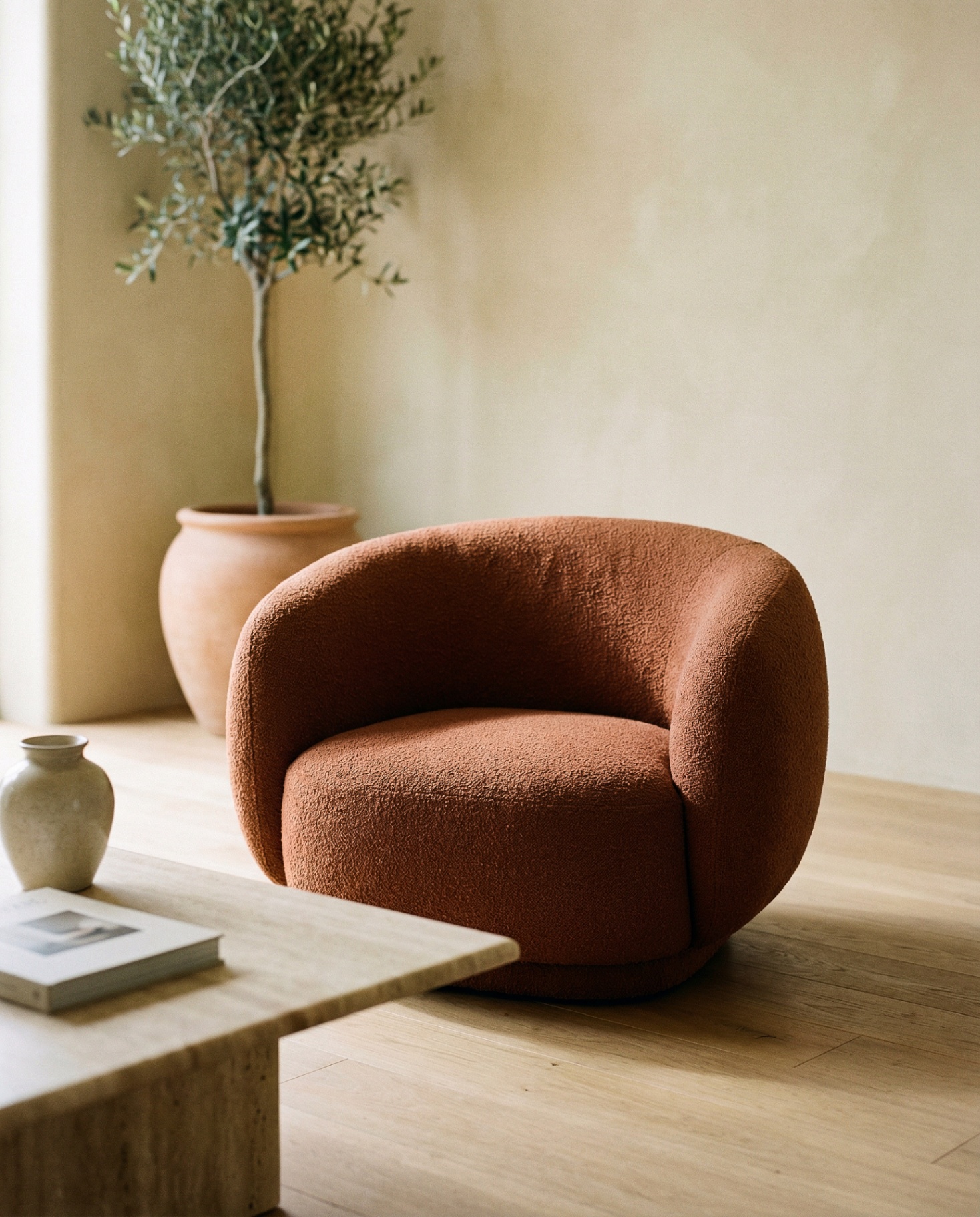 Fauteuil Bofii terracotta bouclé